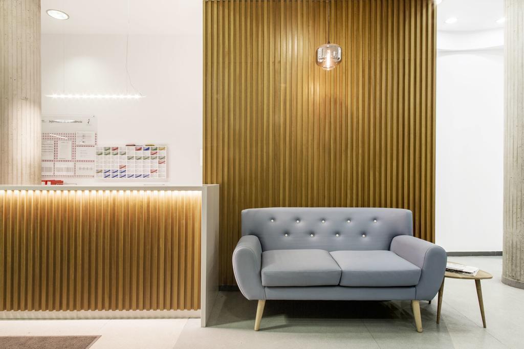 Auberge de jeunesse Residencia D'Investigadors à Barcelone Extérieur photo